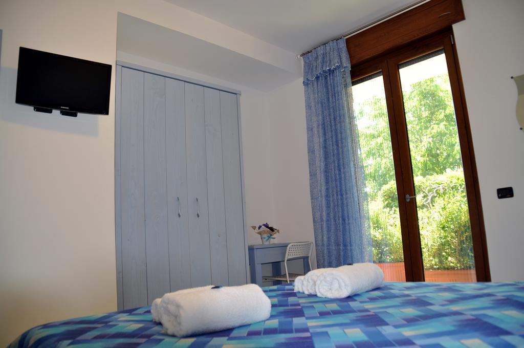 A 2 Passi Dagli Dei Bed & Breakfast Agerola Bilik gambar