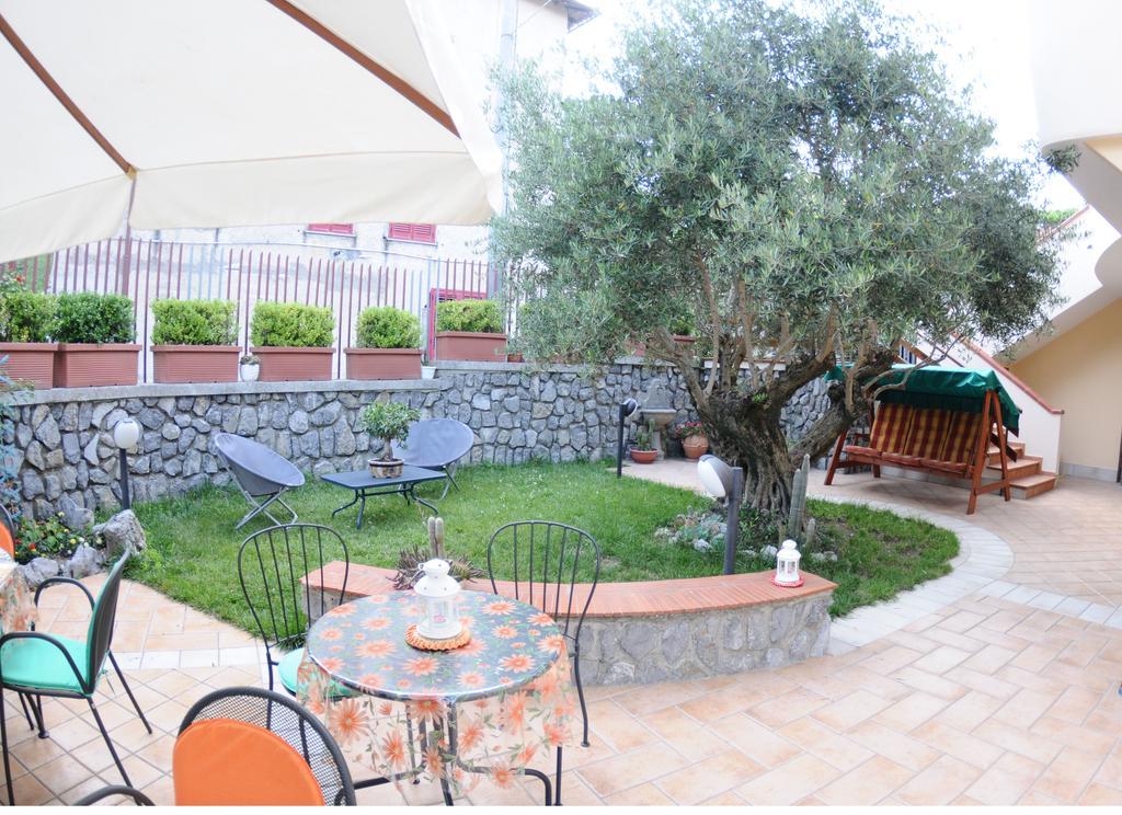 A 2 Passi Dagli Dei Bed & Breakfast Agerola Luaran gambar