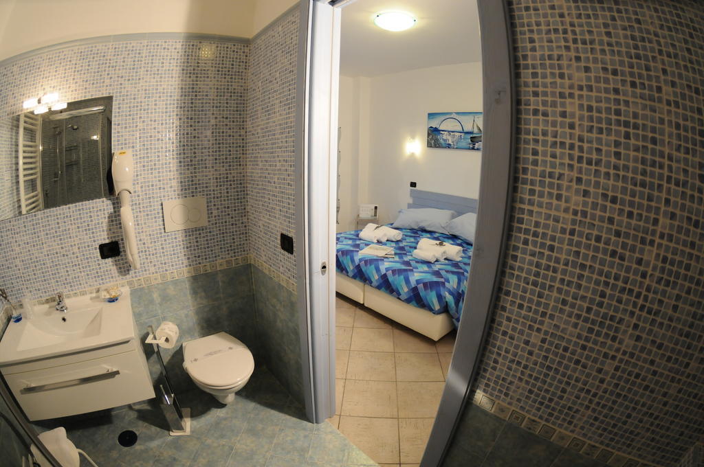 A 2 Passi Dagli Dei Bed & Breakfast Agerola Bilik gambar